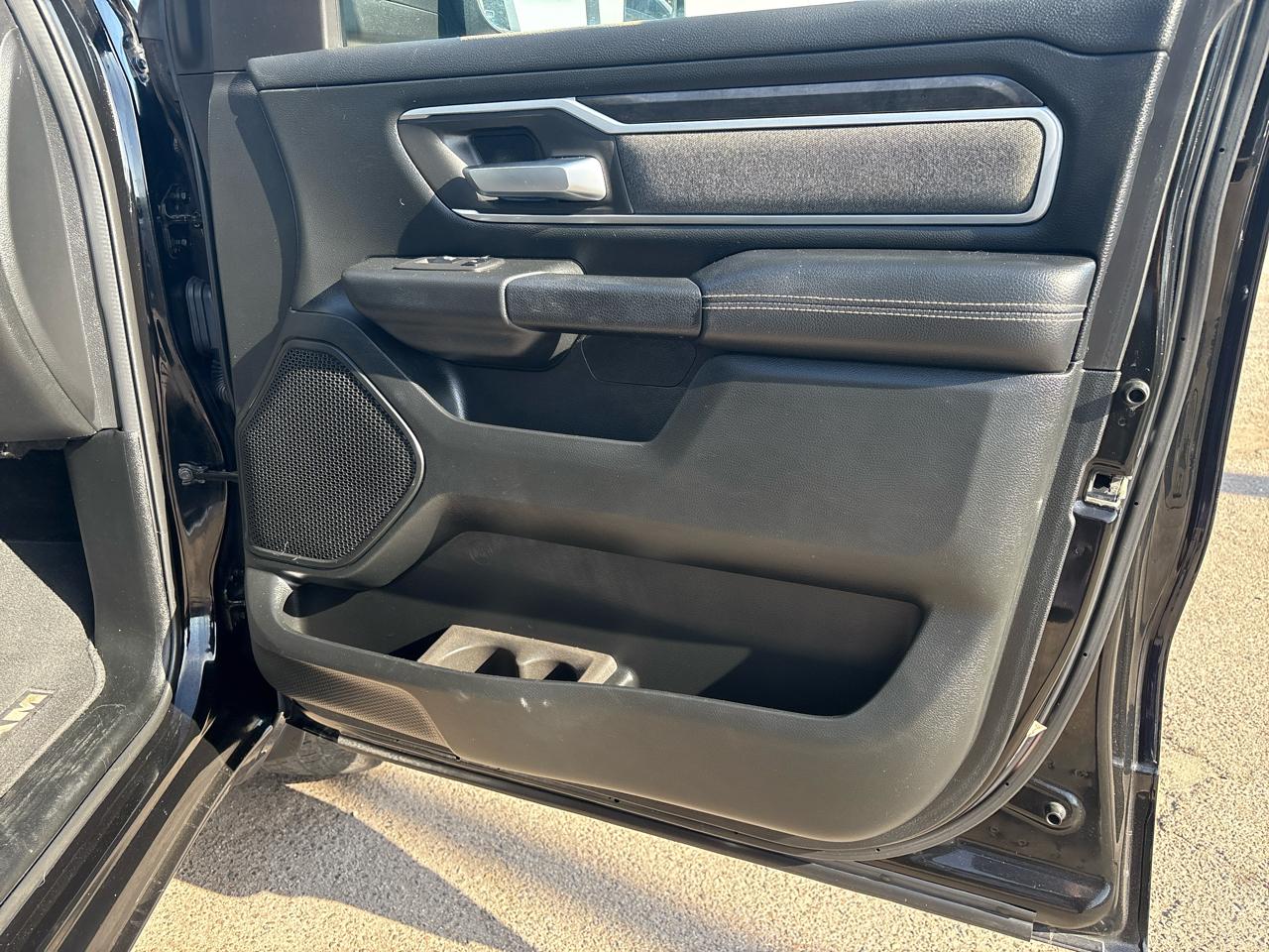 RAM 1500 Big Horn Crew Cab SWB 2WD 2020