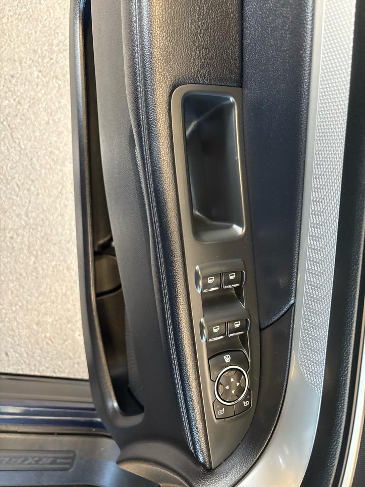 Ford Explorer XLT FWD 2017