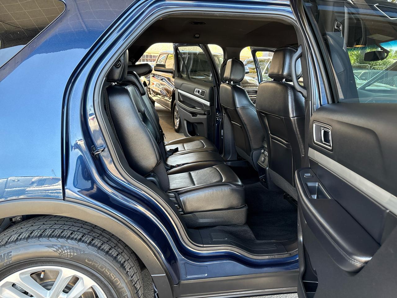 Ford Explorer XLT FWD 2017