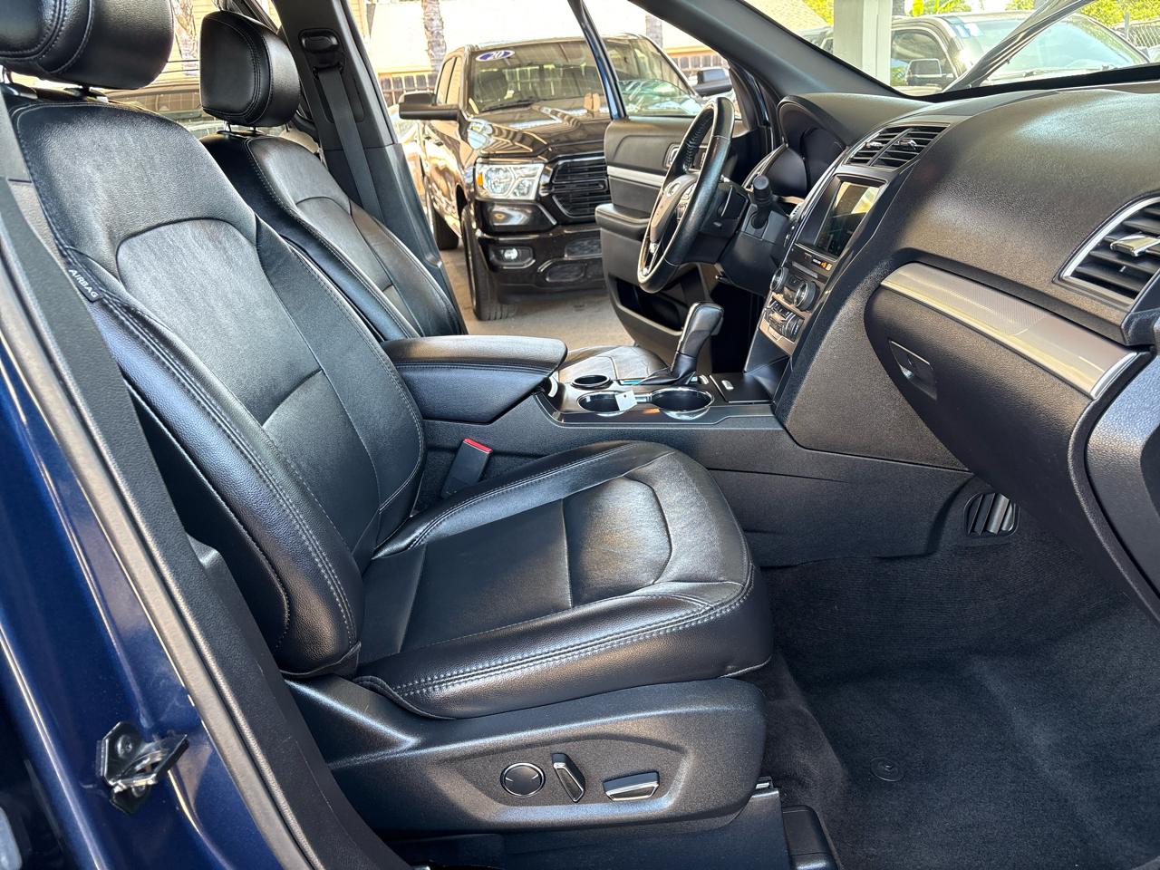Ford Explorer XLT FWD 2017