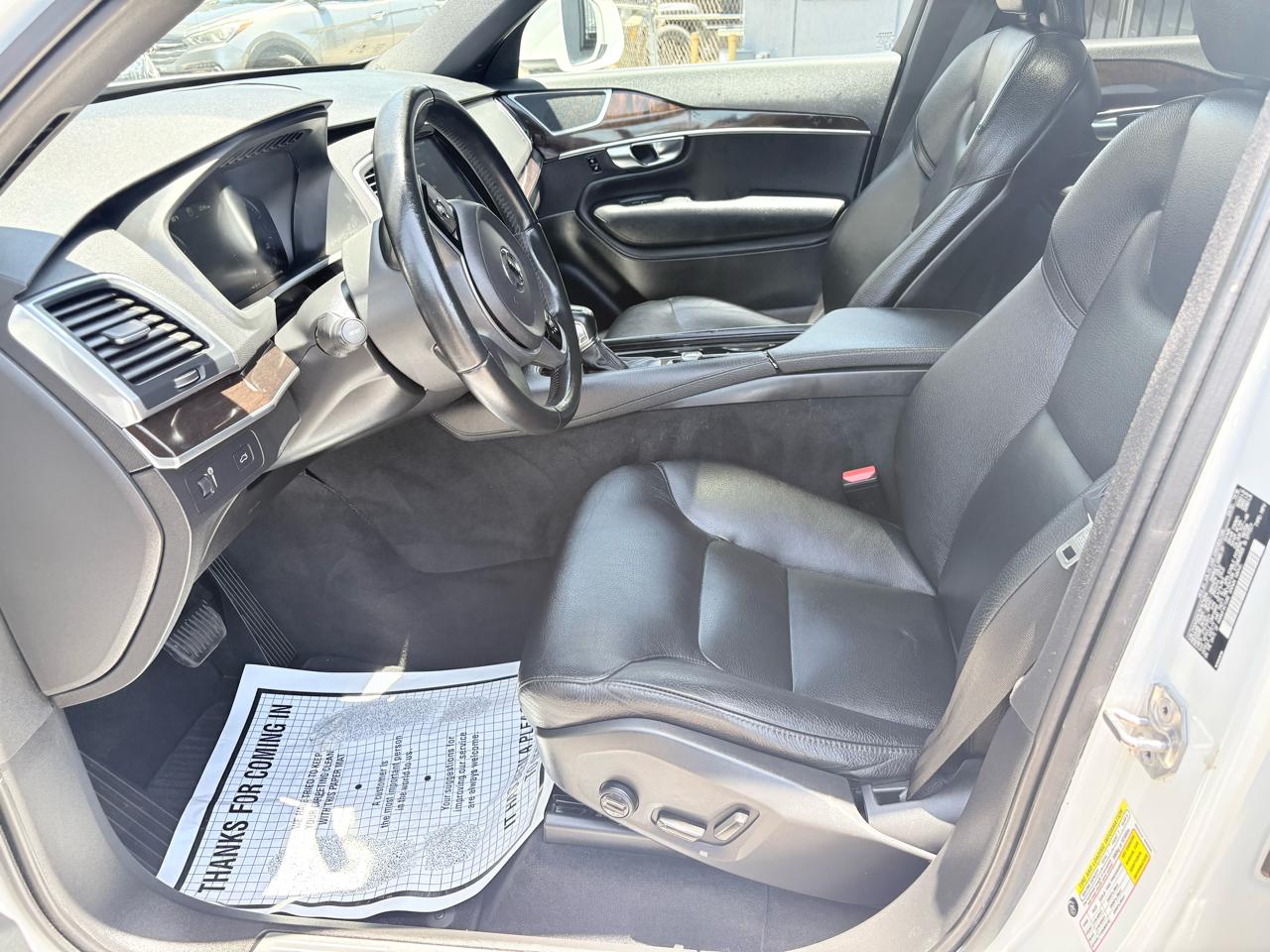 Volvo XC90 T6 Momentum AWD 2019