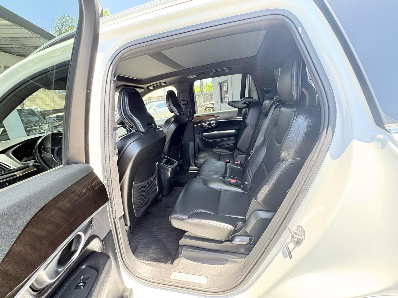 Volvo XC90 T6 Momentum AWD 2019