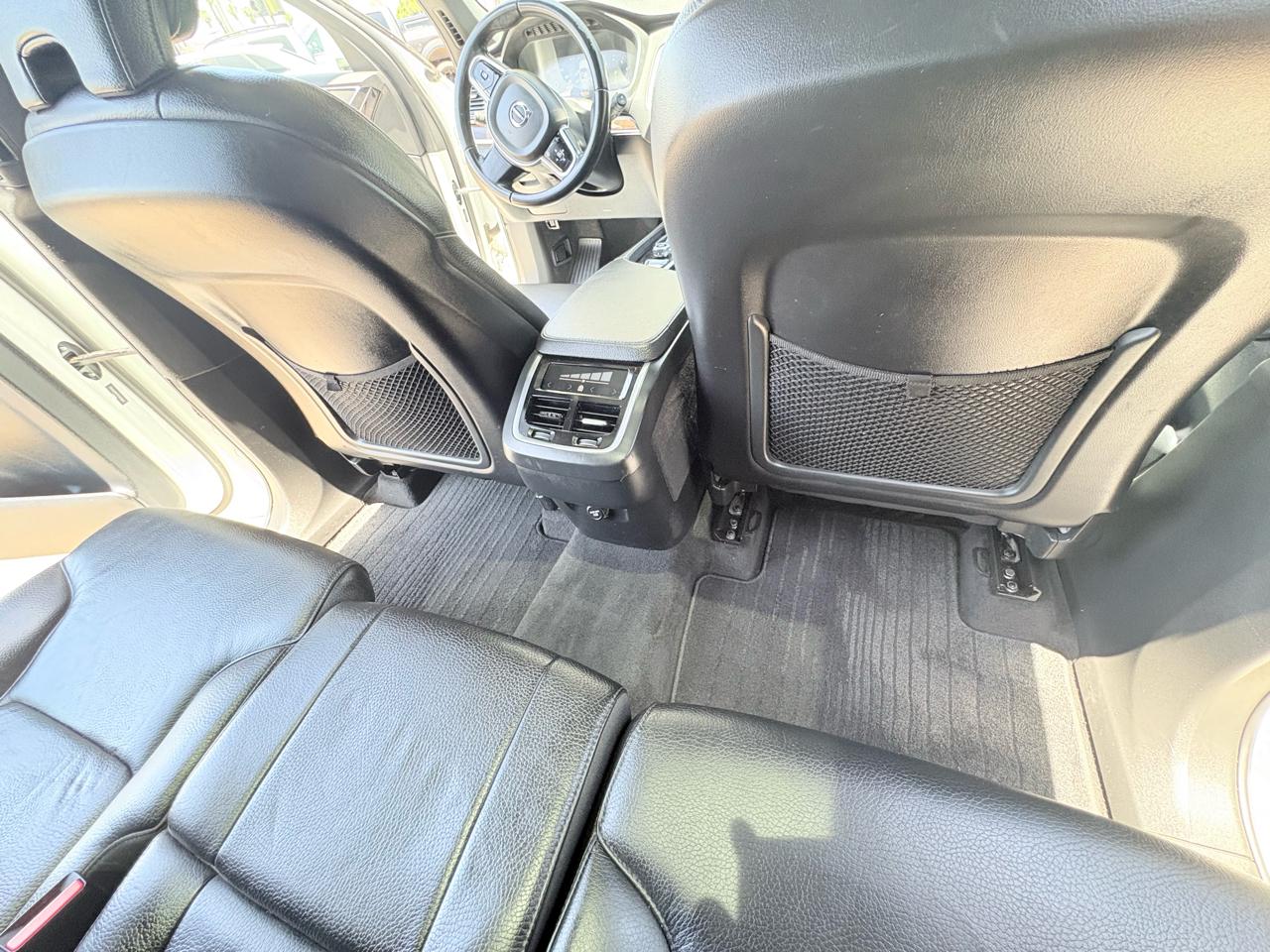 Volvo XC90 T6 Momentum AWD 2019