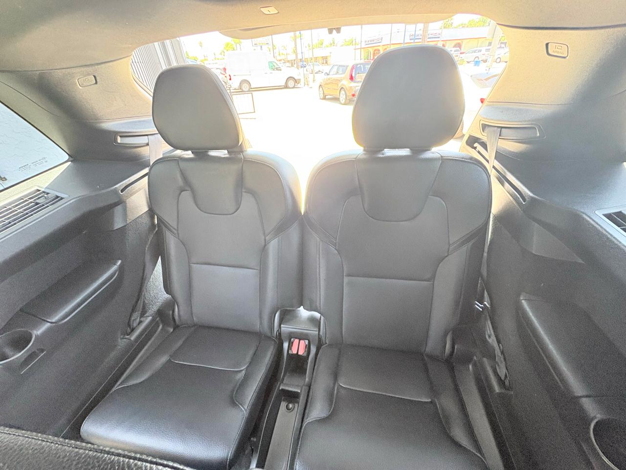 Volvo XC90 T6 Momentum AWD 2019