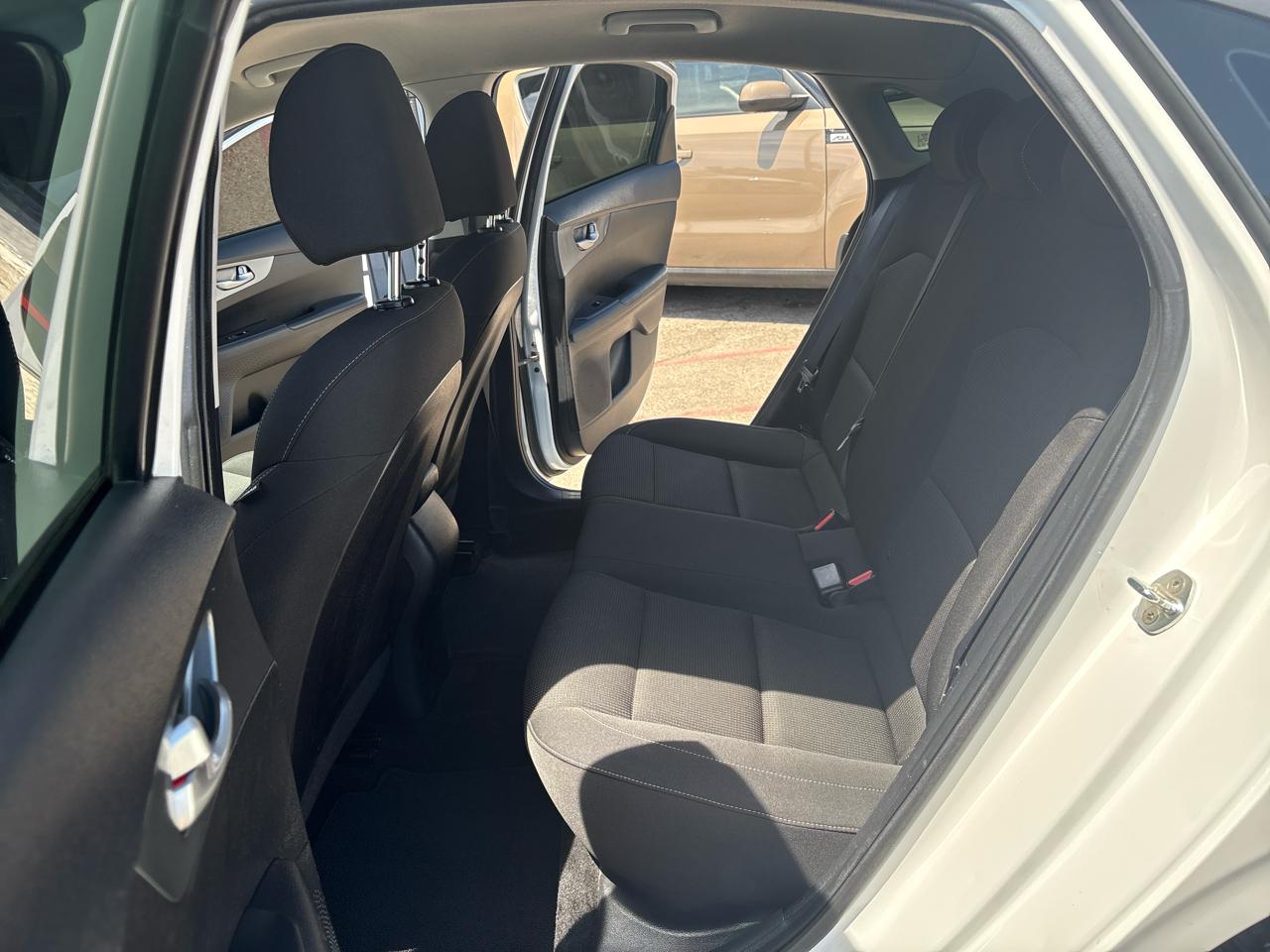 Kia Forte 4dr Sdn Auto EX 2019