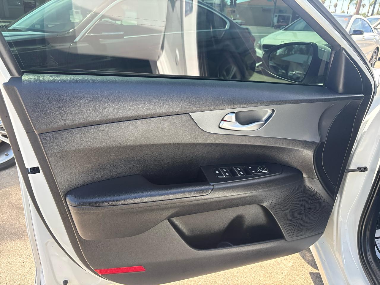 Kia Forte 4dr Sdn Auto EX 2019