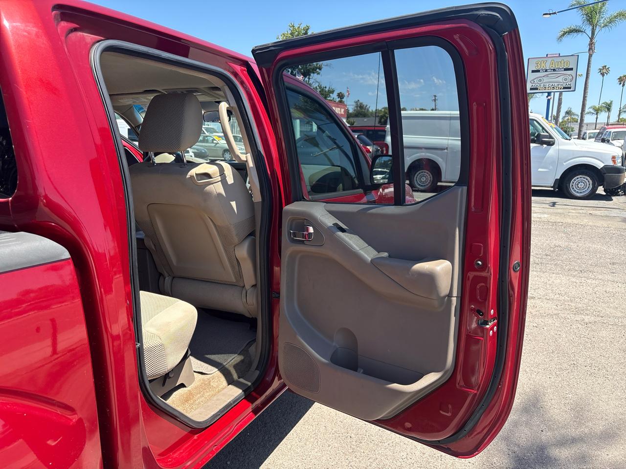 Nissan Frontier S Crew Cab 2WD 2012