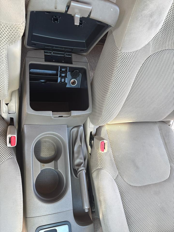 Nissan Frontier S Crew Cab 2WD 2012