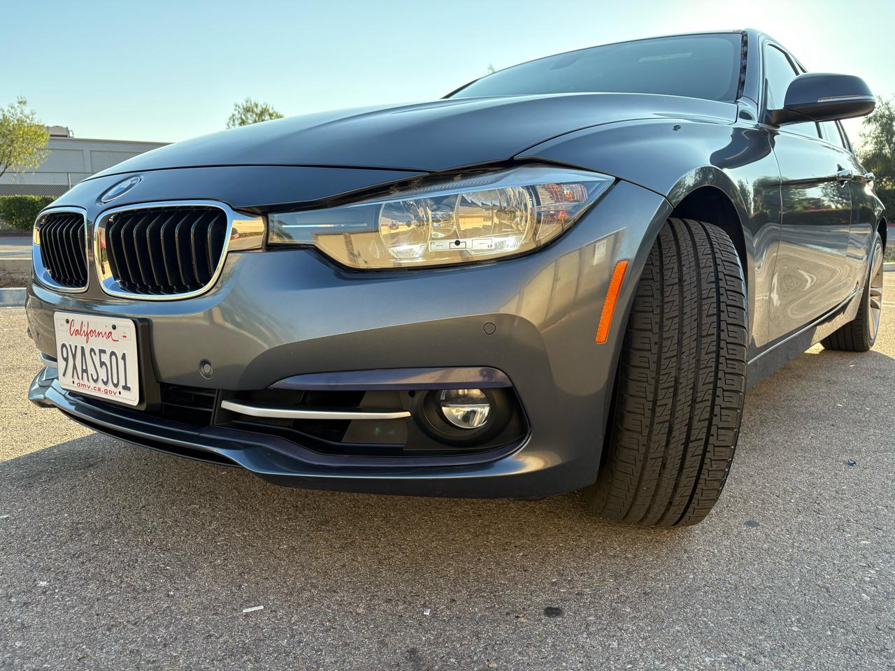 BMW 3-Series 330i SULEV Sedan 2017