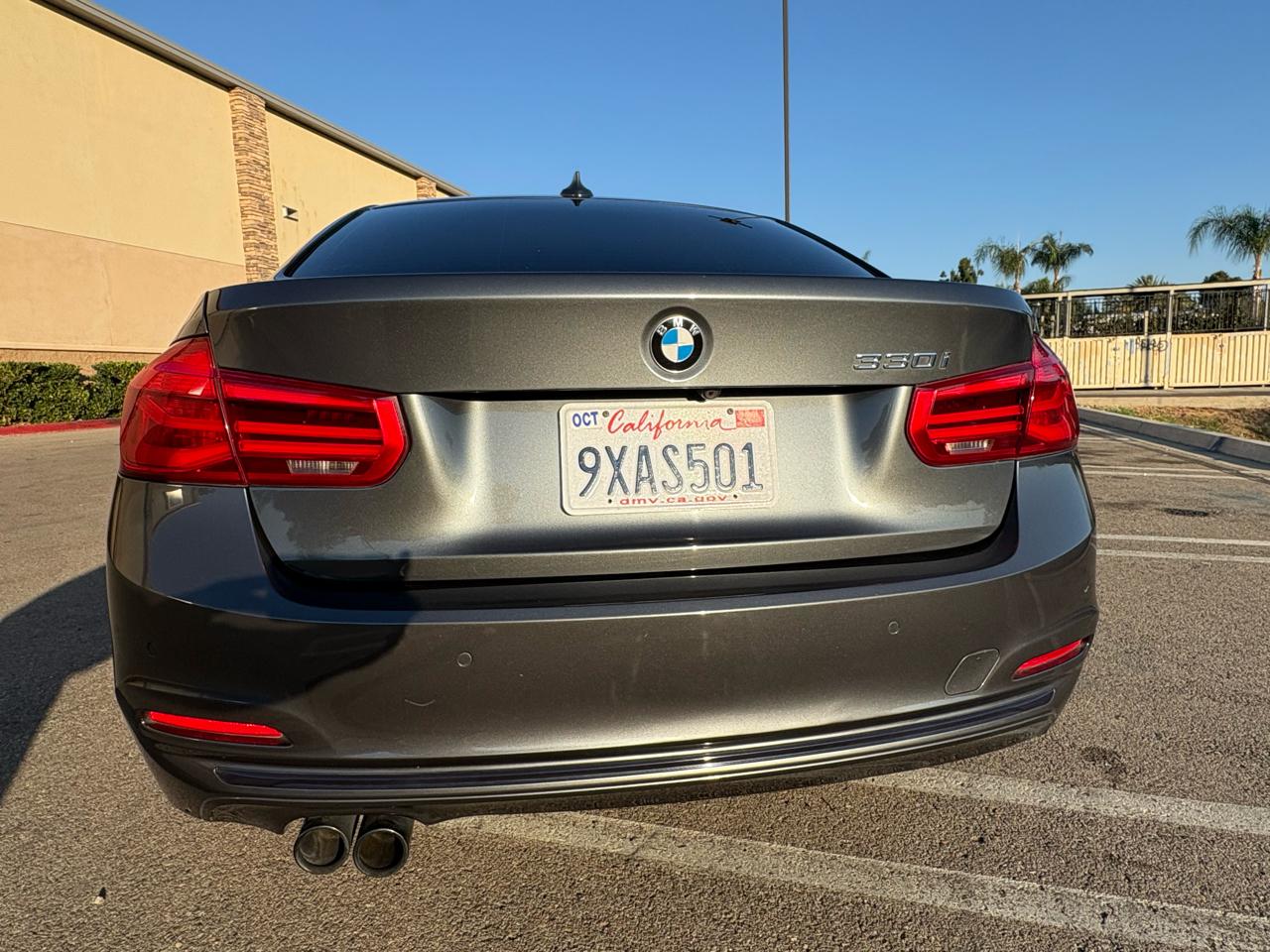 BMW 3-Series 330i SULEV Sedan 2017