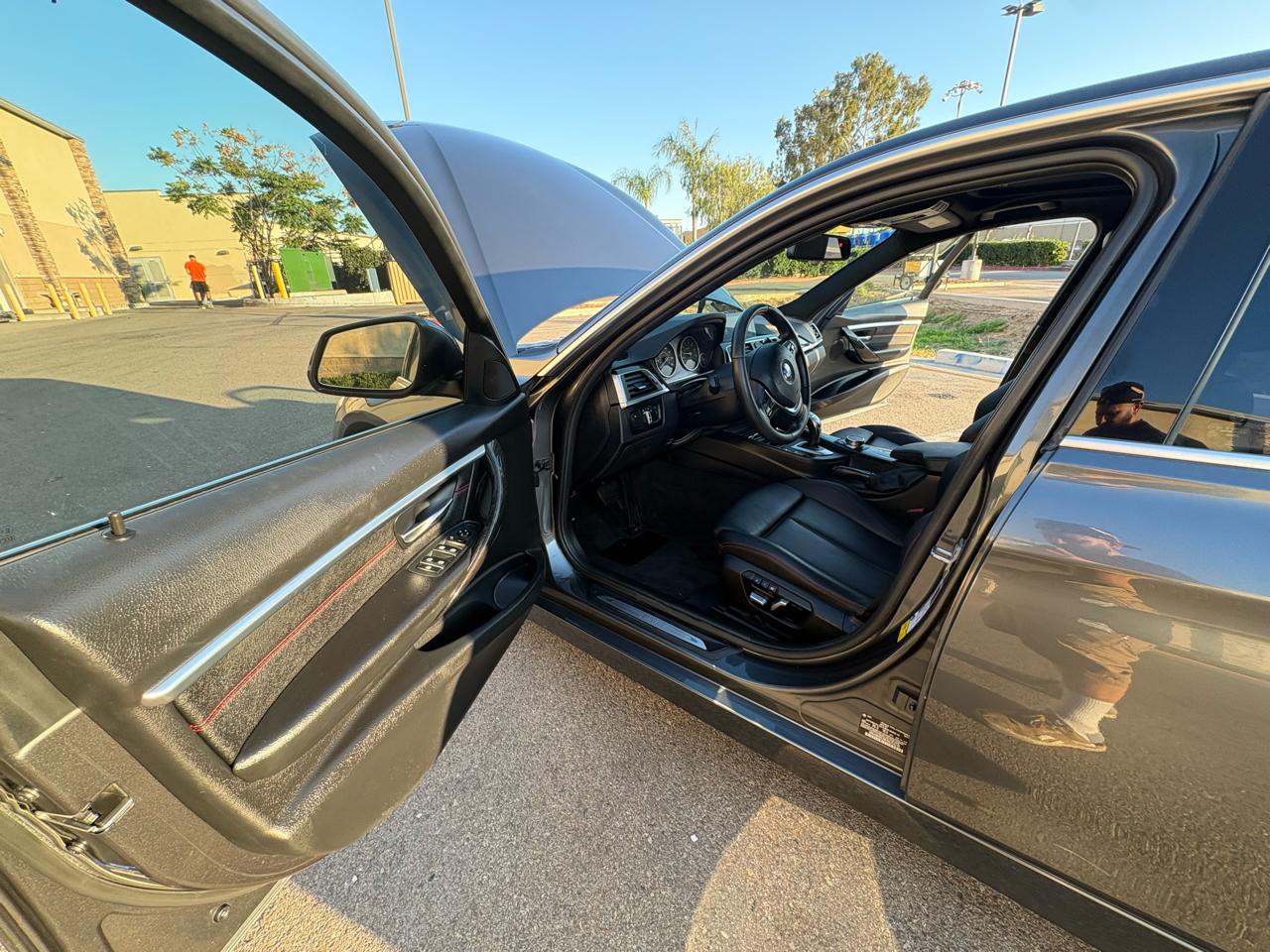 BMW 3-Series 330i SULEV Sedan 2017