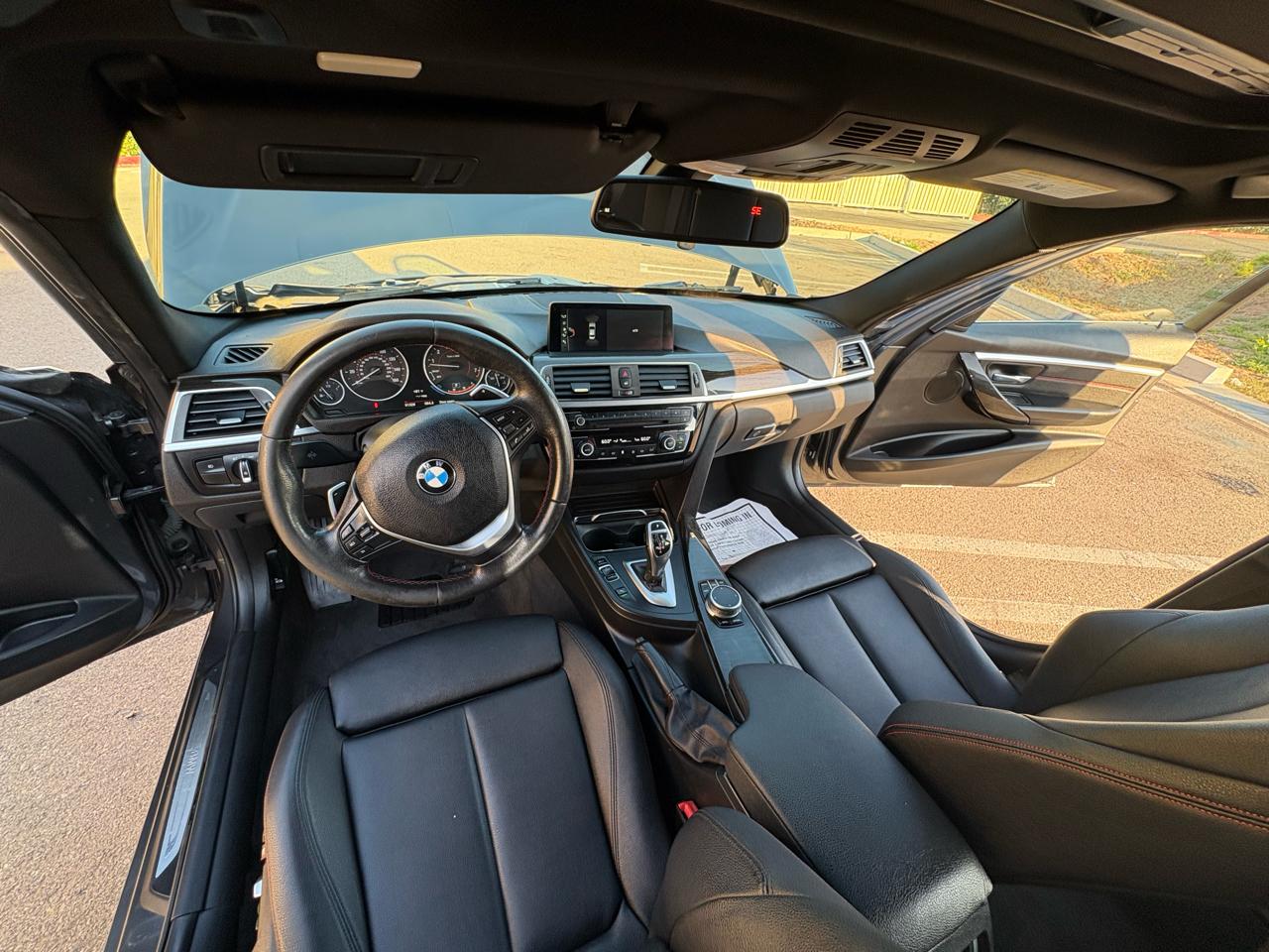 BMW 3-Series 330i SULEV Sedan 2017