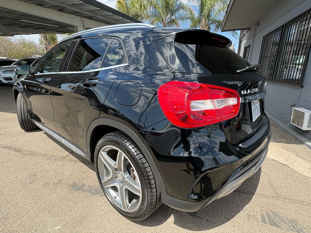 Mercedes-Benz GLA-Class GLA250 4MATIC 2015