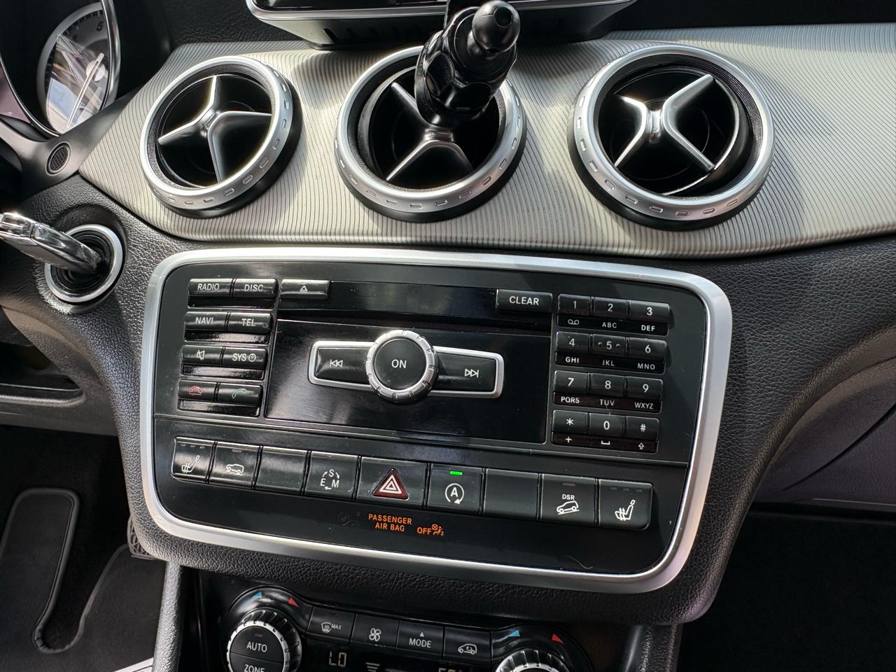 Mercedes-Benz GLA-Class GLA250 4MATIC 2015