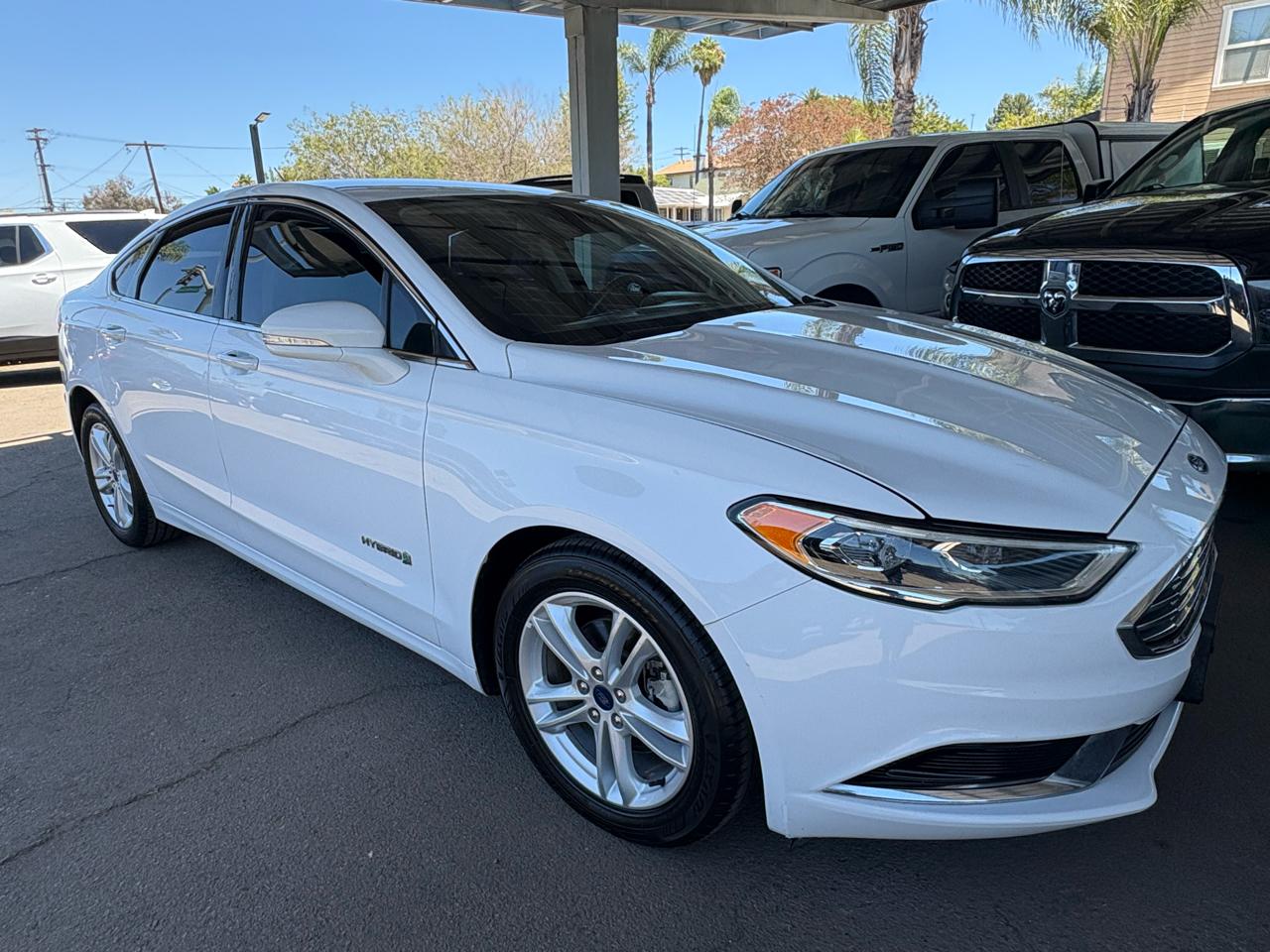 Ford Fusion Hybrid SE 2018