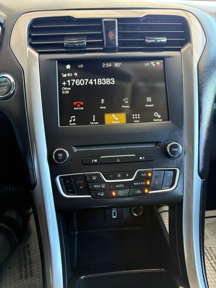 Ford Fusion Hybrid SE 2018