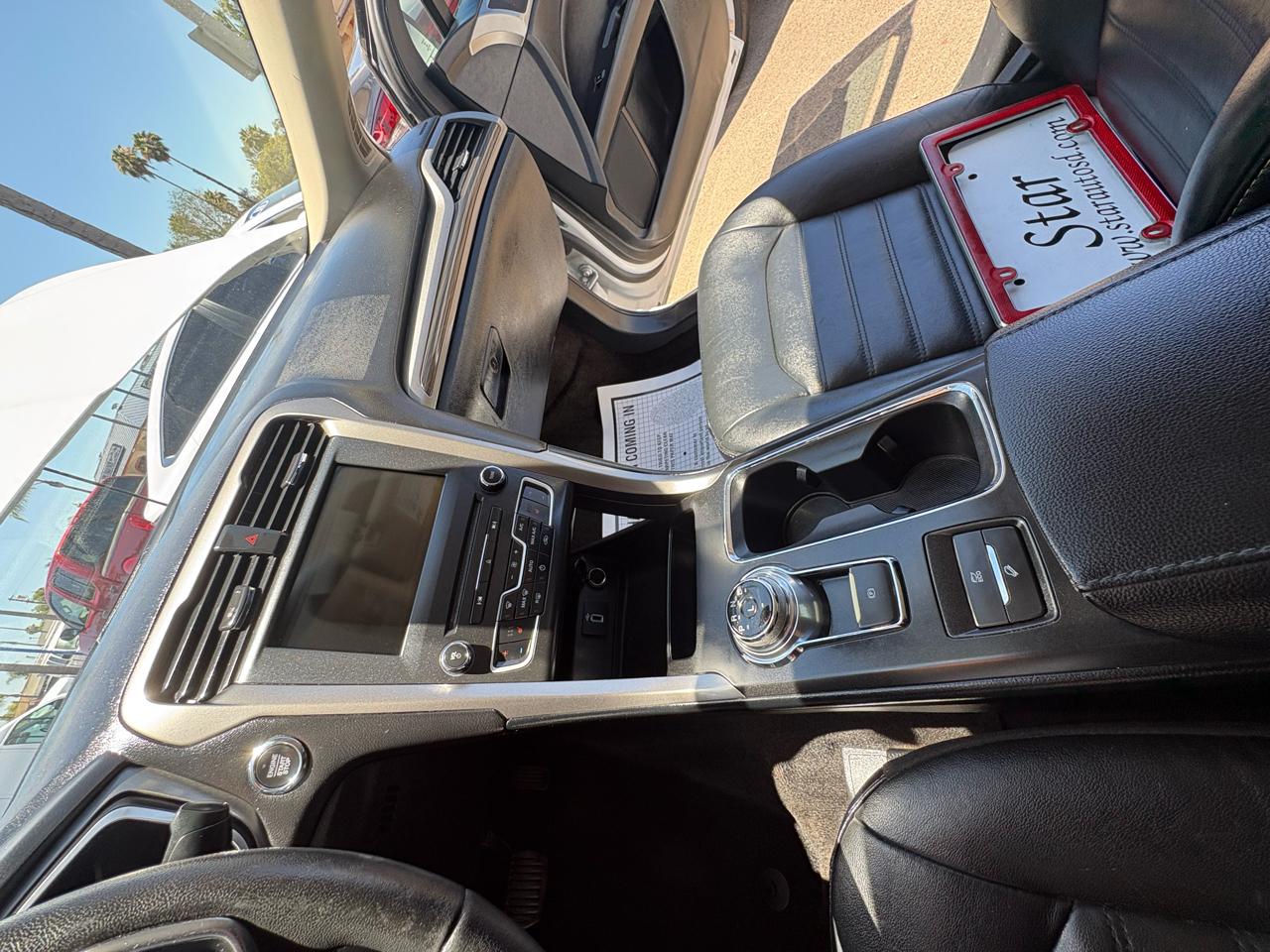 Ford Fusion Hybrid SE 2018