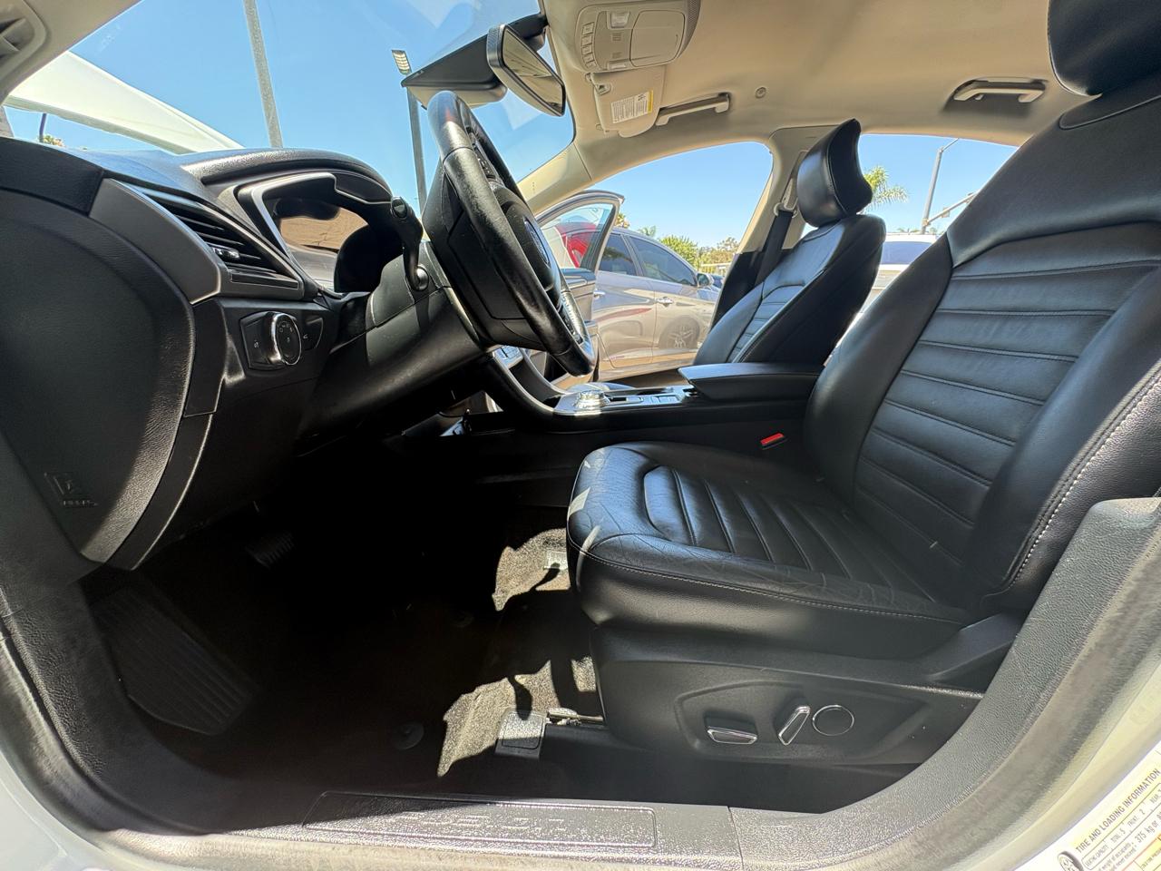 Ford Fusion Hybrid SE 2018