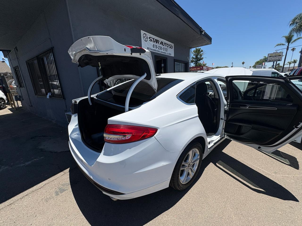 Ford Fusion Hybrid SE 2018