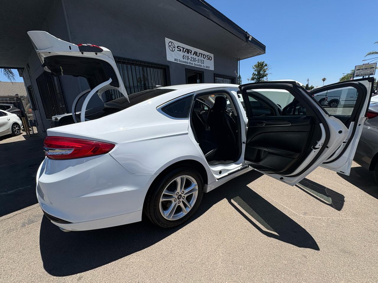 Ford Fusion Hybrid SE 2018
