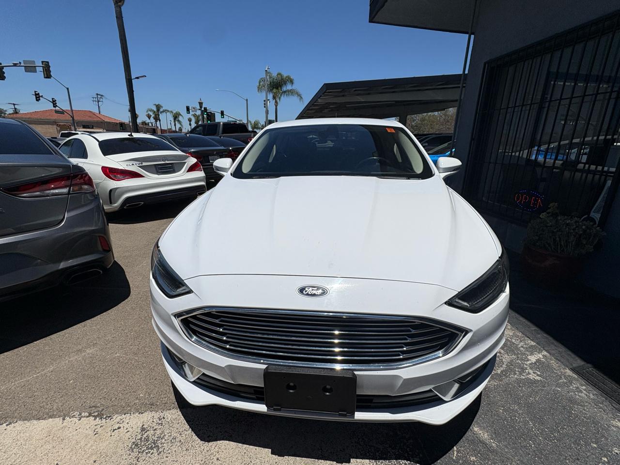 Ford Fusion Hybrid SE 2018
