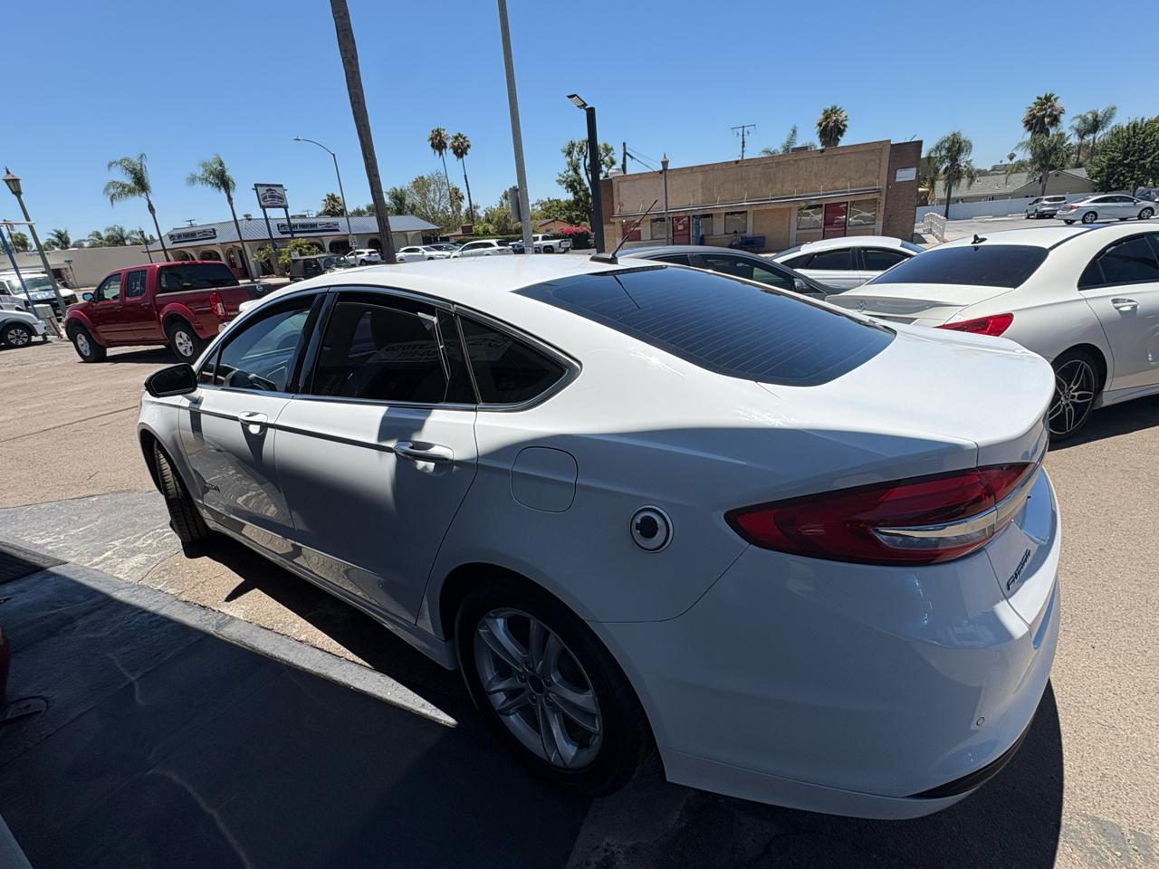Ford Fusion Hybrid SE 2018