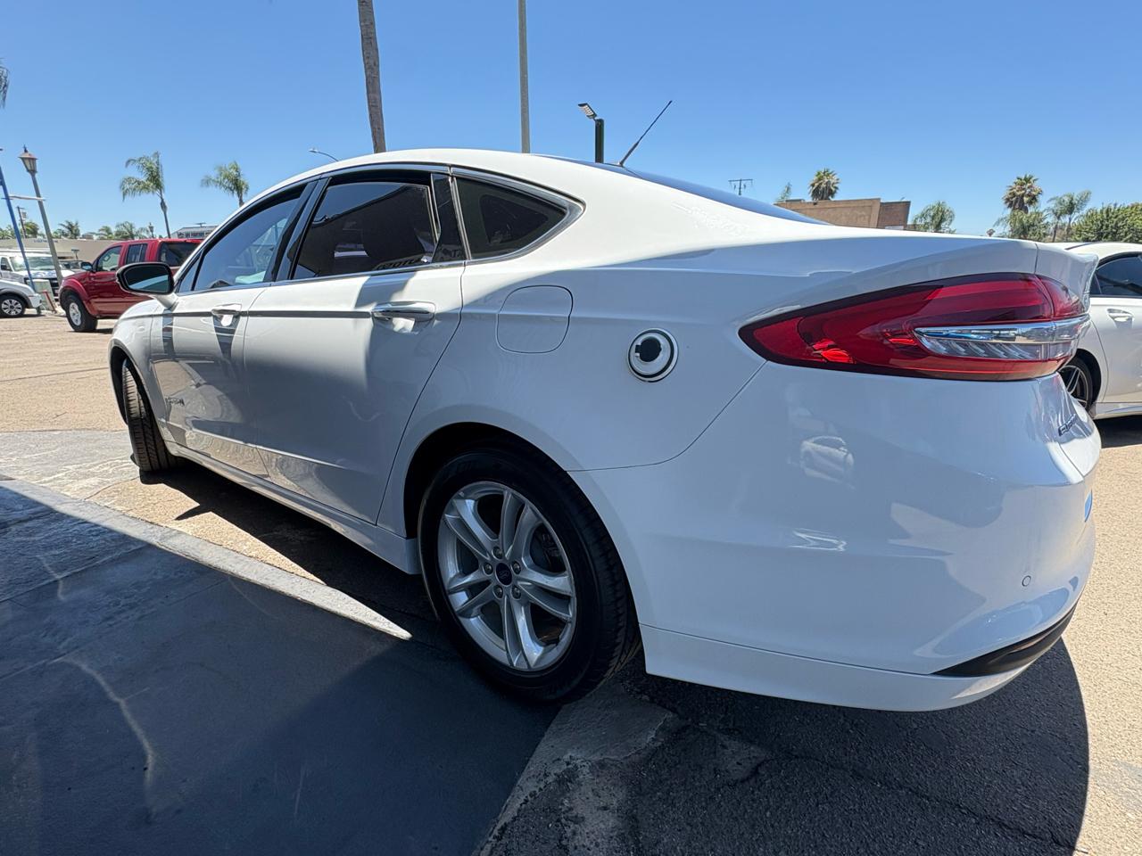 Ford Fusion Hybrid SE 2018