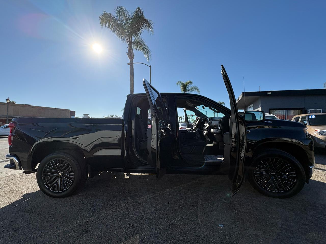 Chevrolet Silverado 1500 LT Double Cab 2WD 2019
