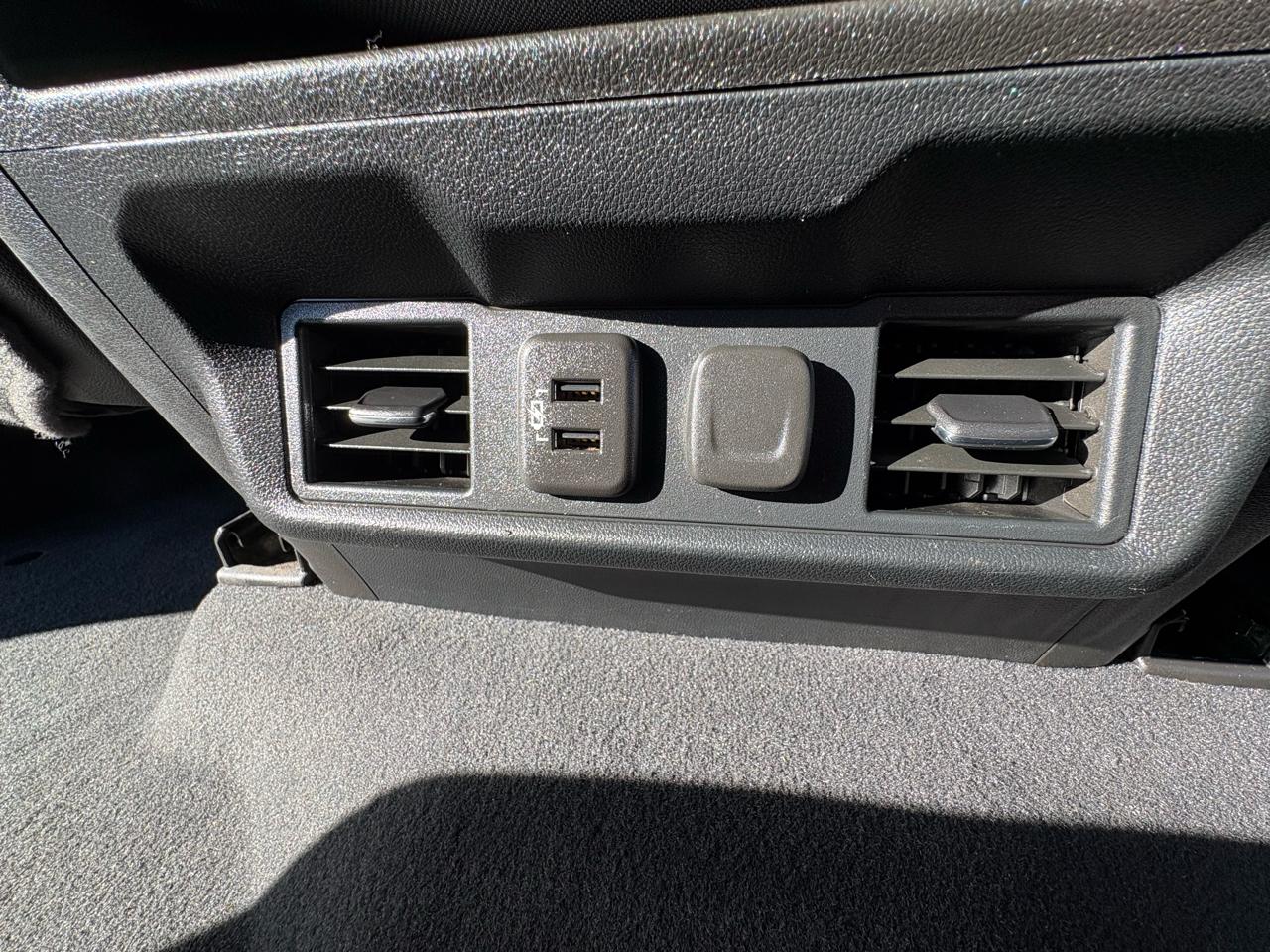 Chevrolet Silverado 1500 LT Double Cab 2WD 2019