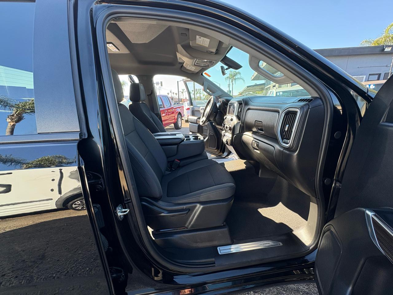Chevrolet Silverado 1500 LT Double Cab 2WD 2019