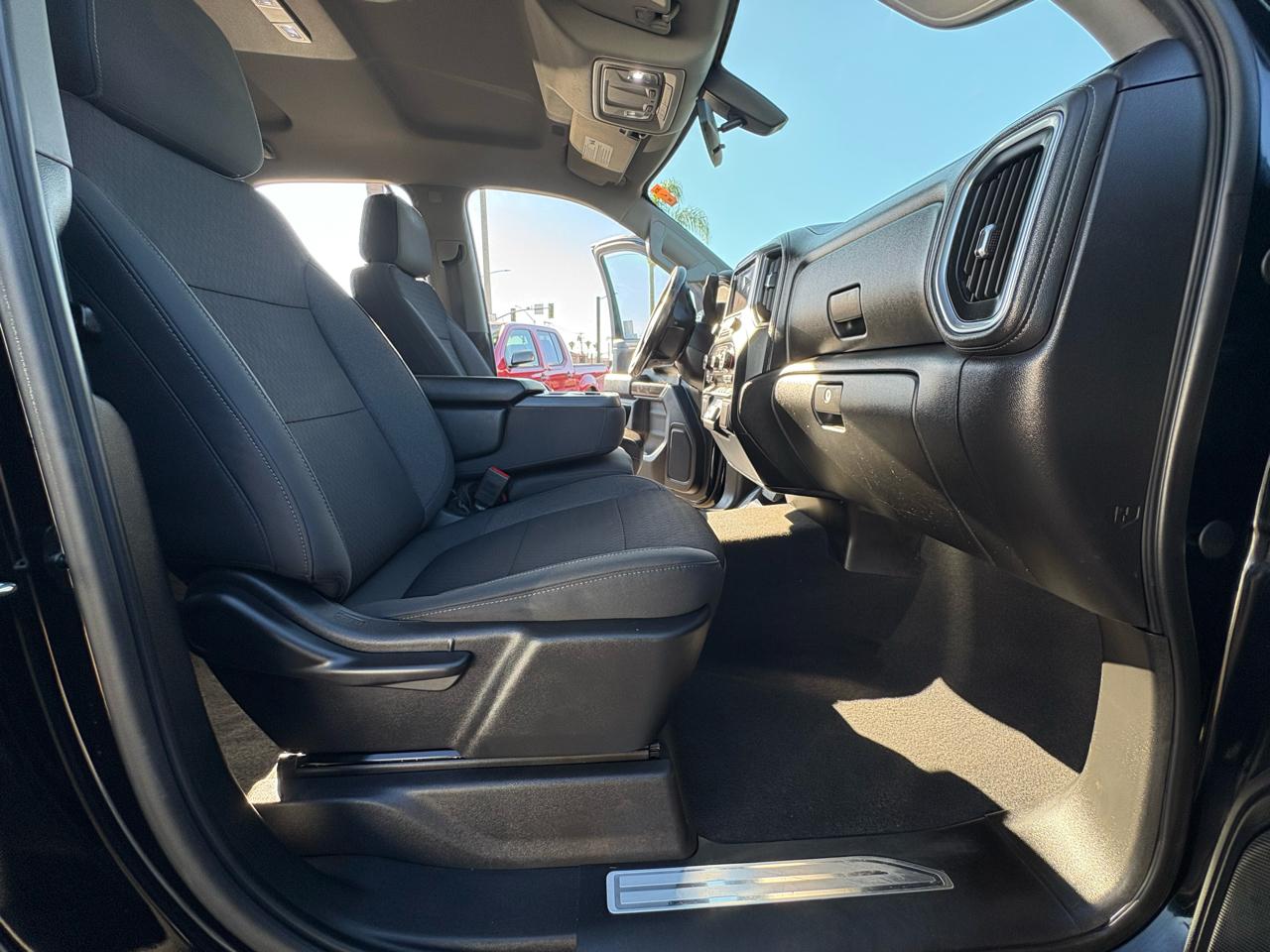 Chevrolet Silverado 1500 LT Double Cab 2WD 2019