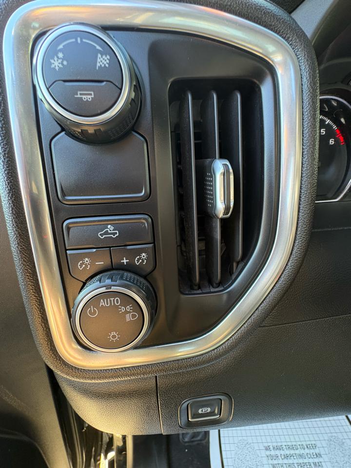 Chevrolet Silverado 1500 LT Double Cab 2WD 2019