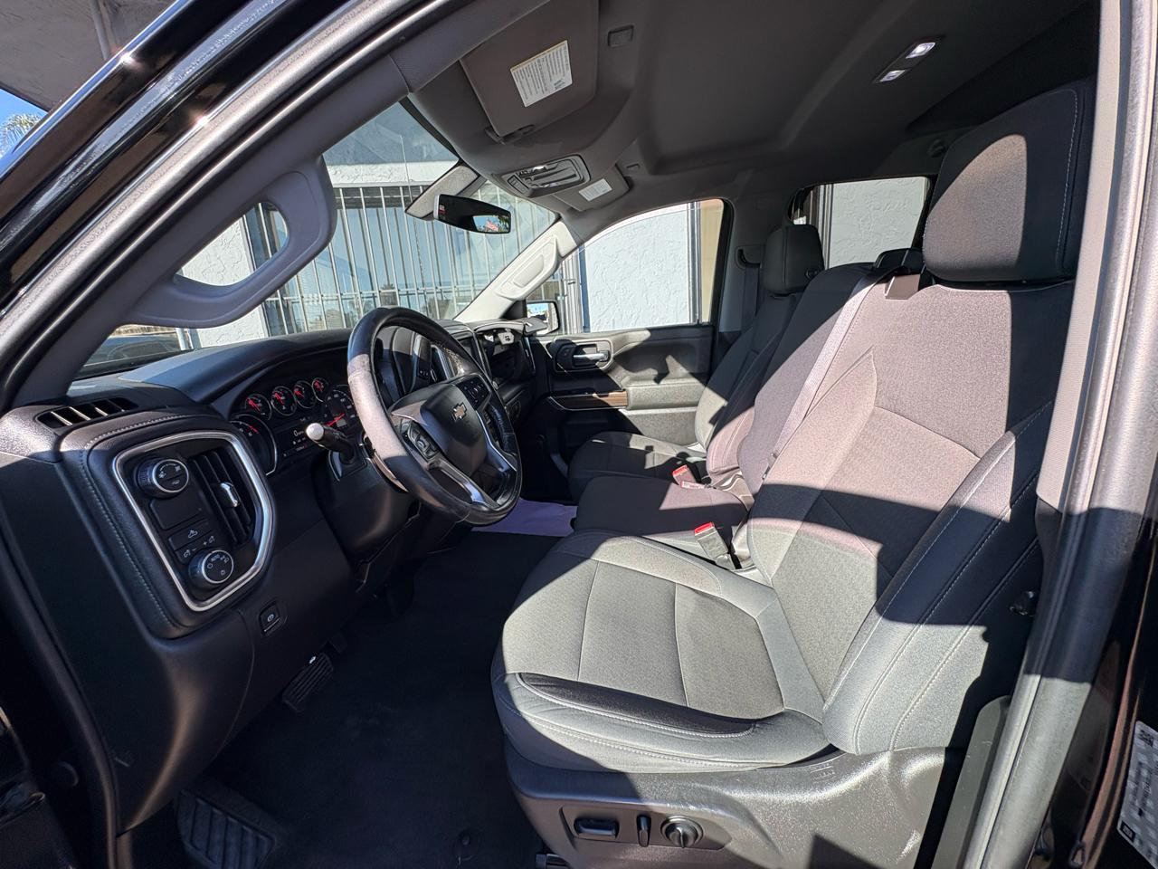Chevrolet Silverado 1500 LT Double Cab 2WD 2019