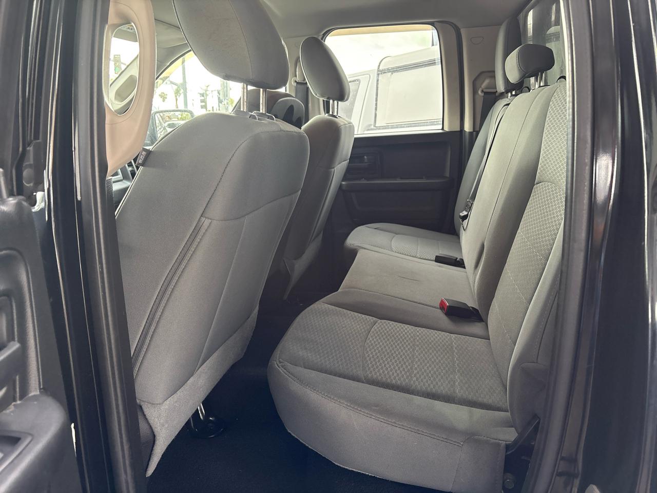 RAM 1500 Tradesman Quad Cab 4WD 2014
