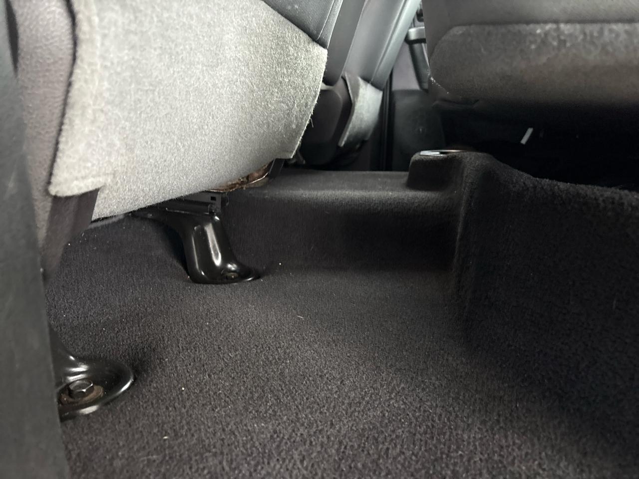 RAM 1500 Tradesman Quad Cab 4WD 2014