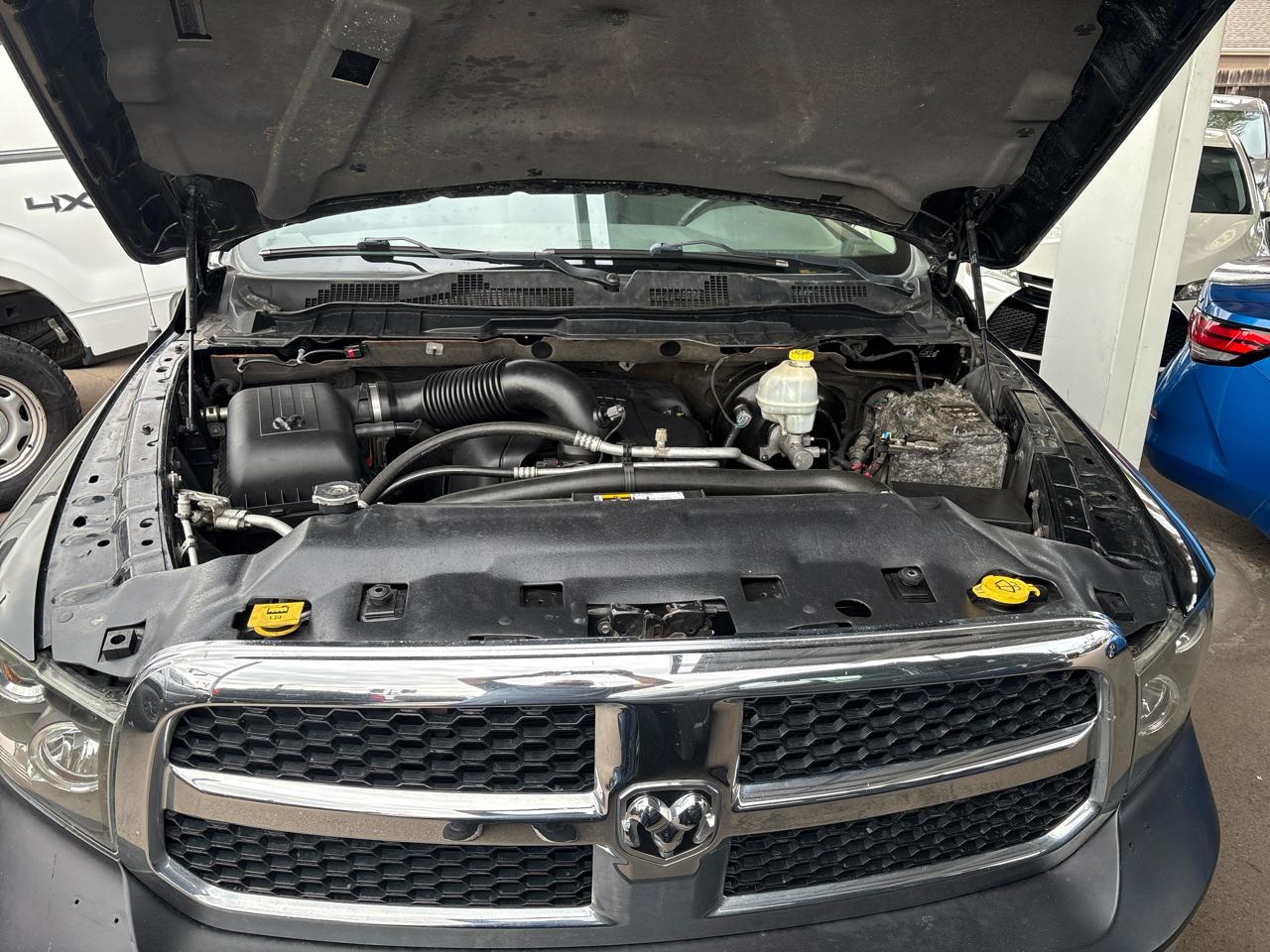 RAM 1500 Tradesman Quad Cab 4WD 2014