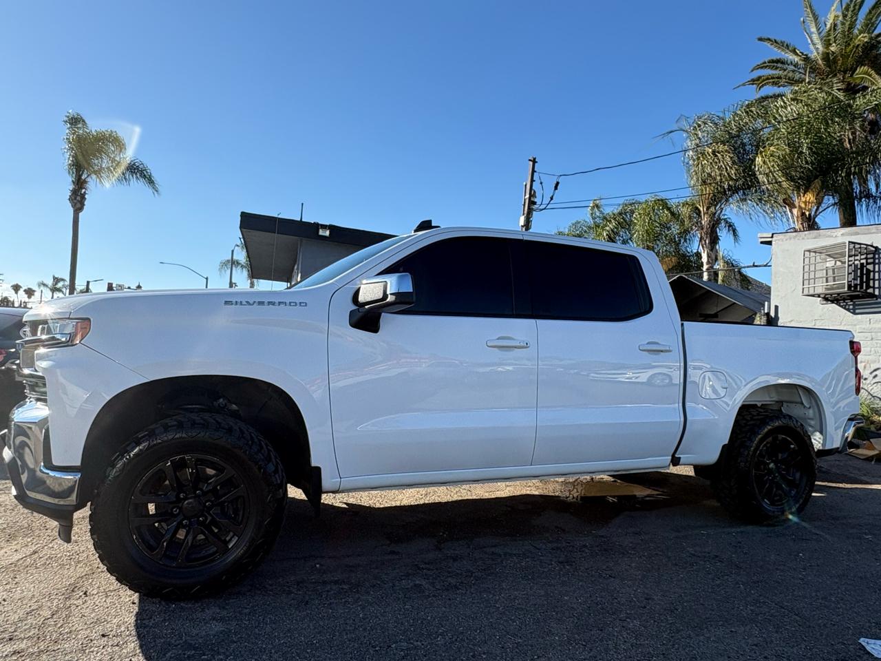 Chevrolet Silverado 1500 LT Crew Cab 2WD 2021