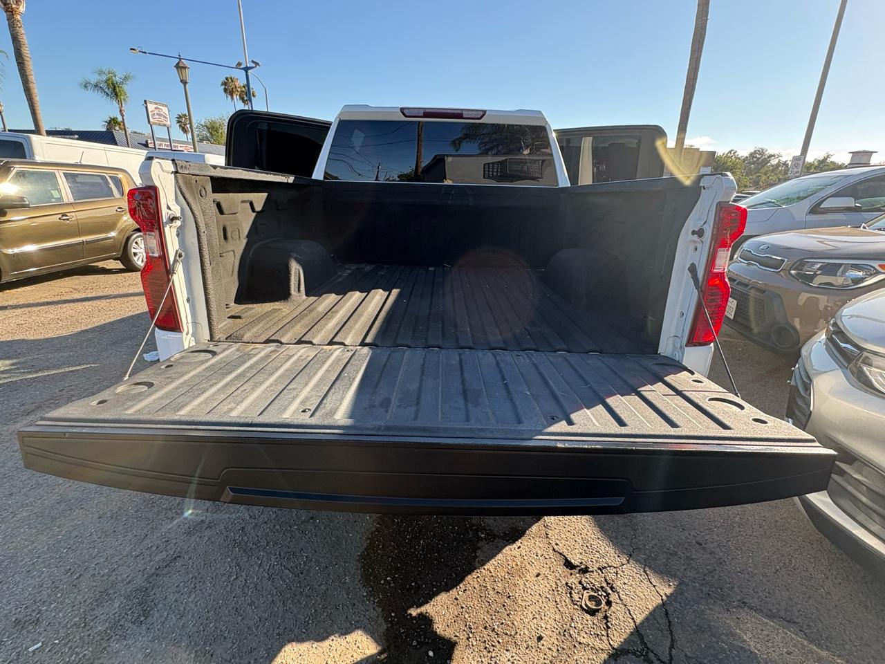 Chevrolet Silverado 1500 LT Crew Cab 2WD 2021