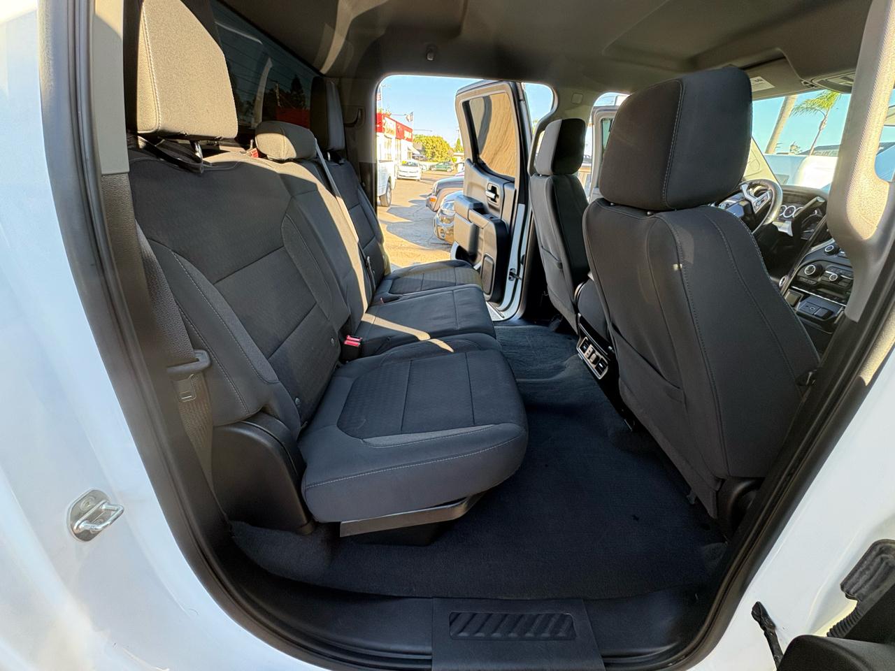 Chevrolet Silverado 1500 LT Crew Cab 2WD 2021