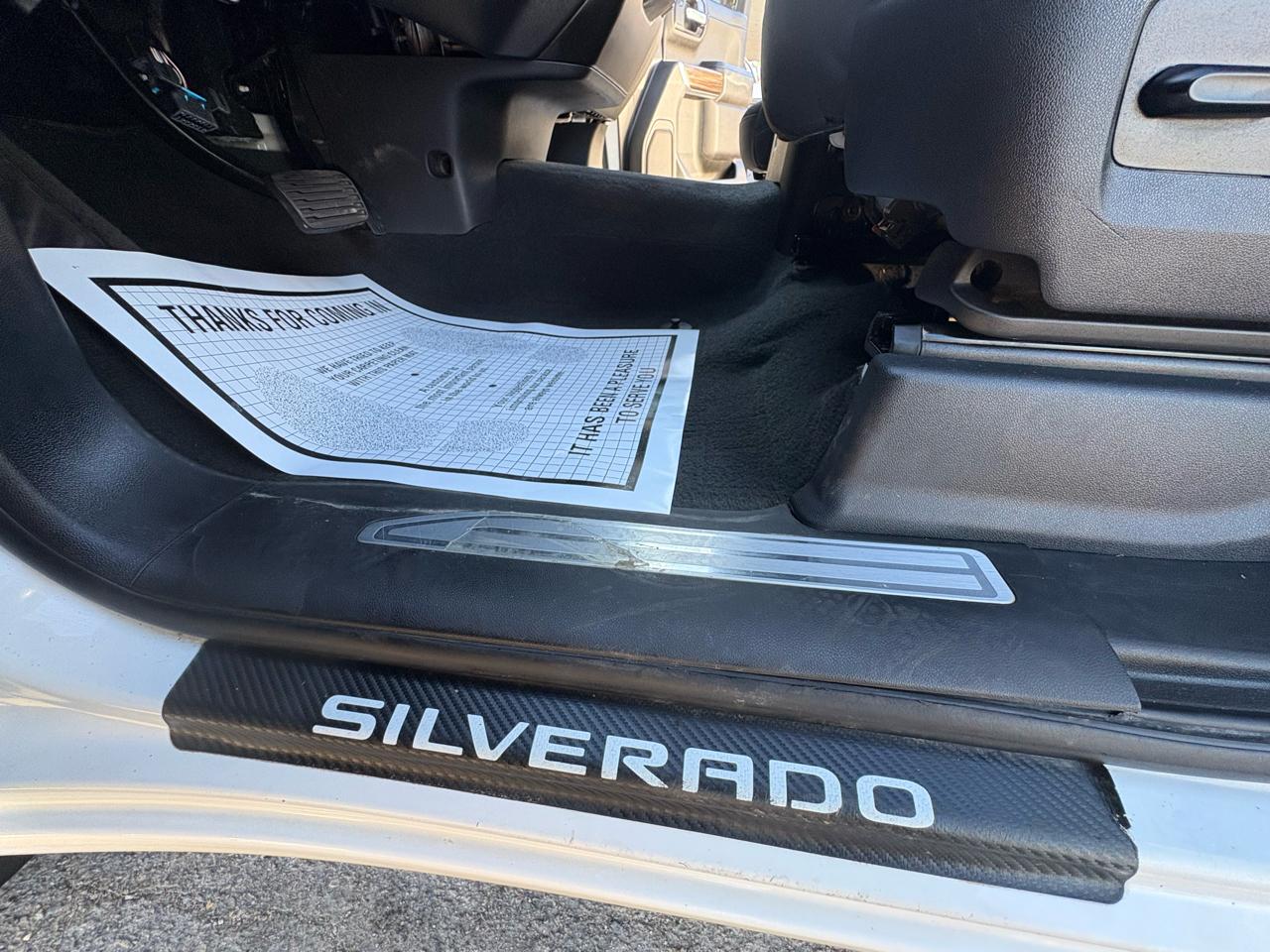 Chevrolet Silverado 1500 LT Crew Cab 2WD 2021