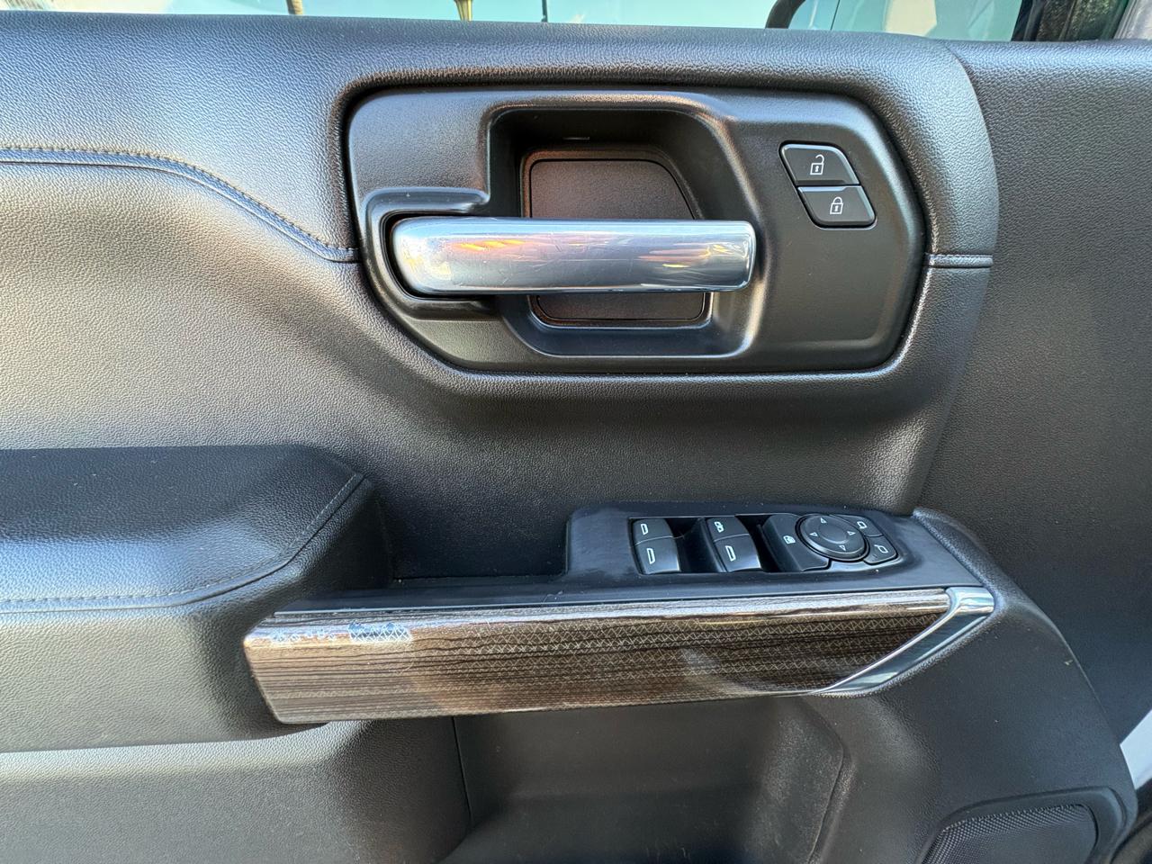 Chevrolet Silverado 1500 LT Crew Cab 2WD 2021