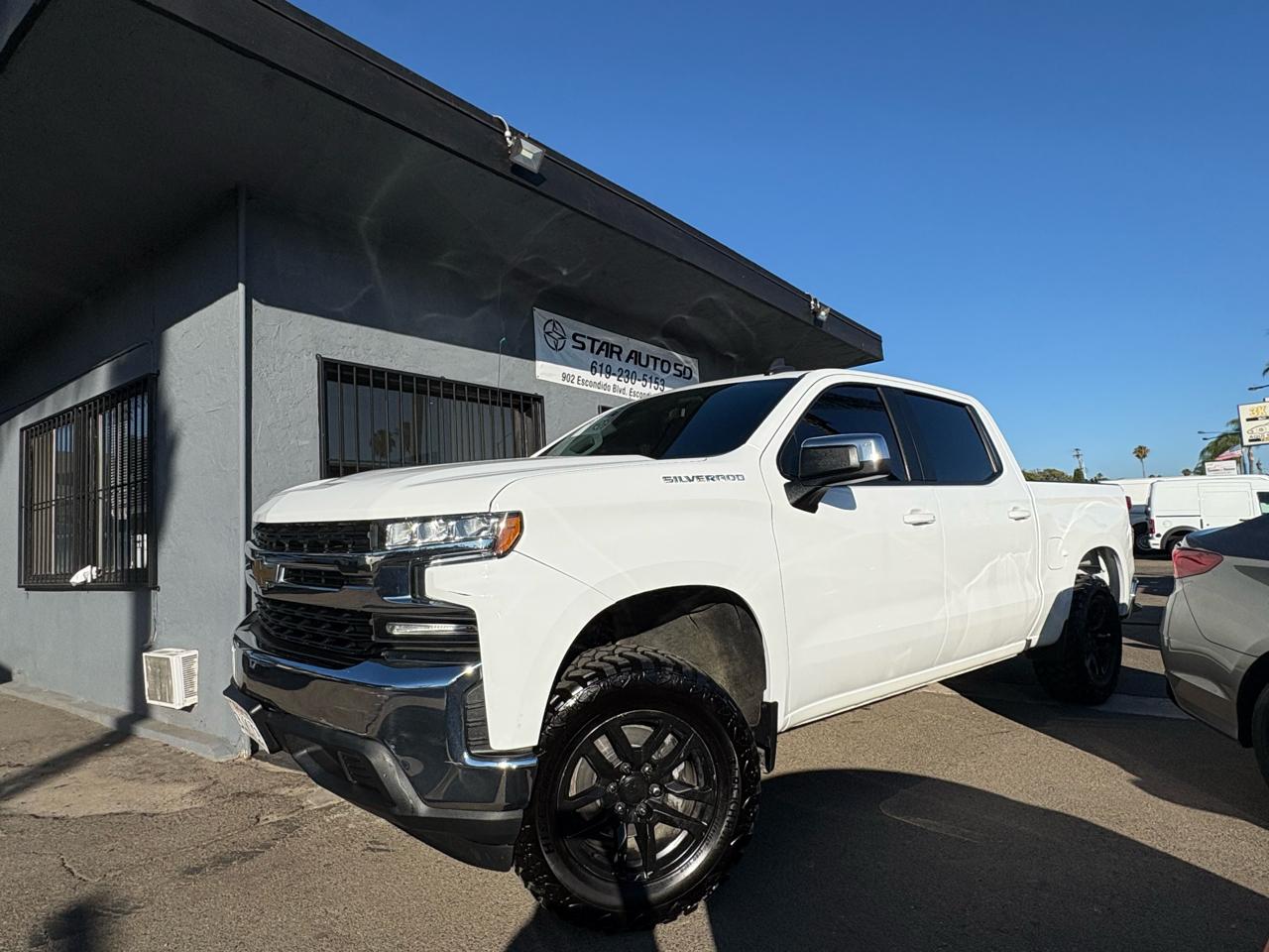 Chevrolet Silverado 1500 LT Crew Cab 2WD 2021