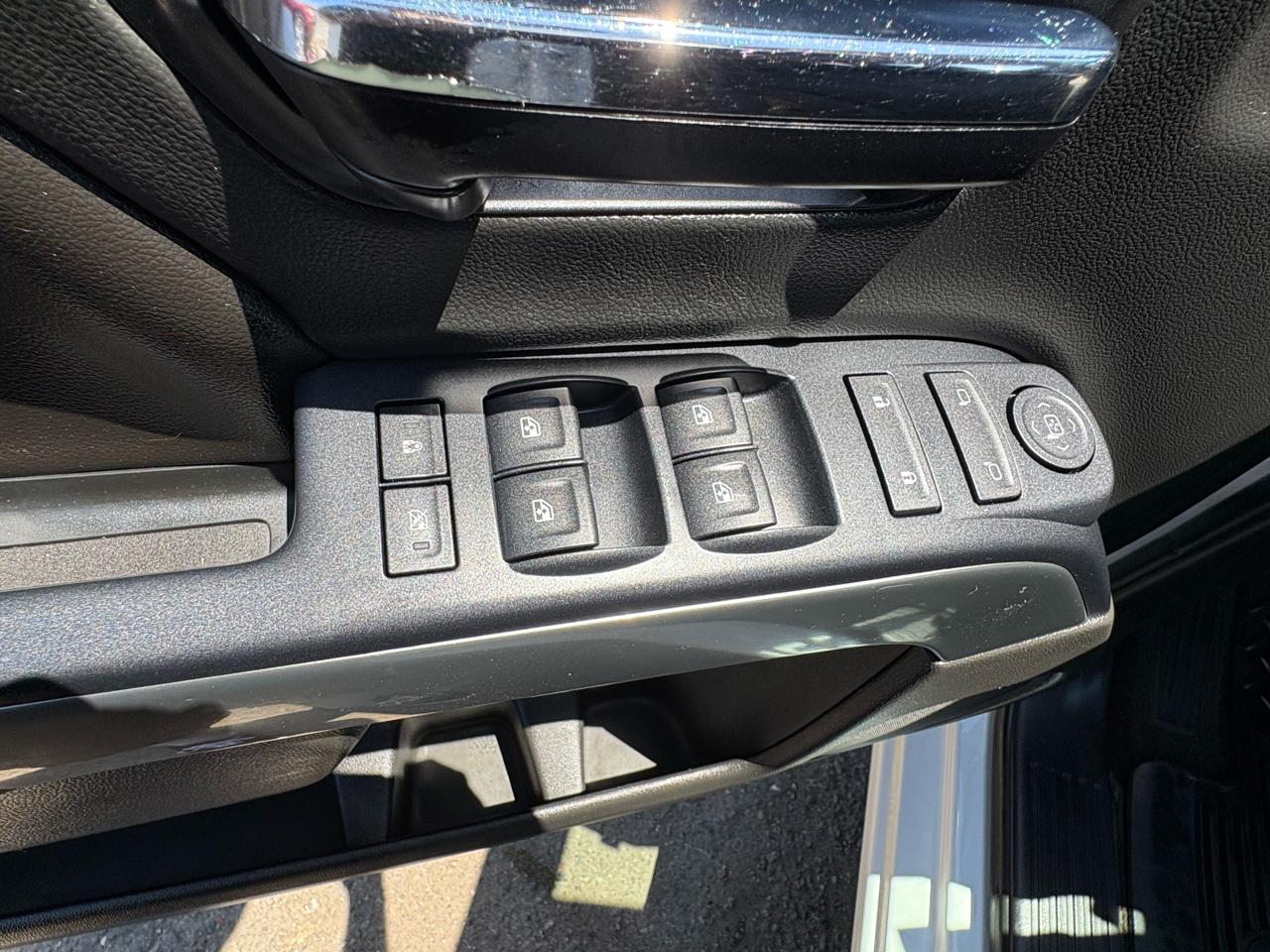 Chevrolet Silverado 1500 LT Crew Cab 2WD 2016