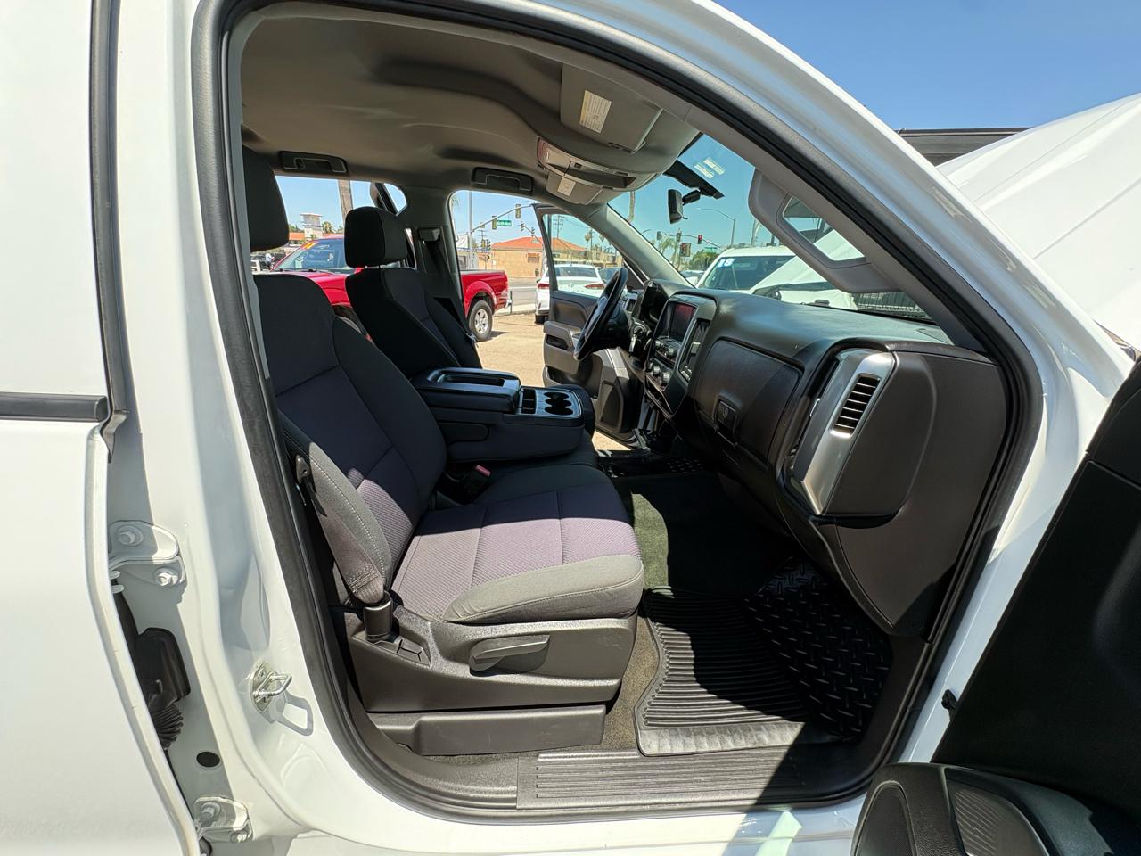 Chevrolet Silverado 1500 LT Crew Cab 2WD 2016
