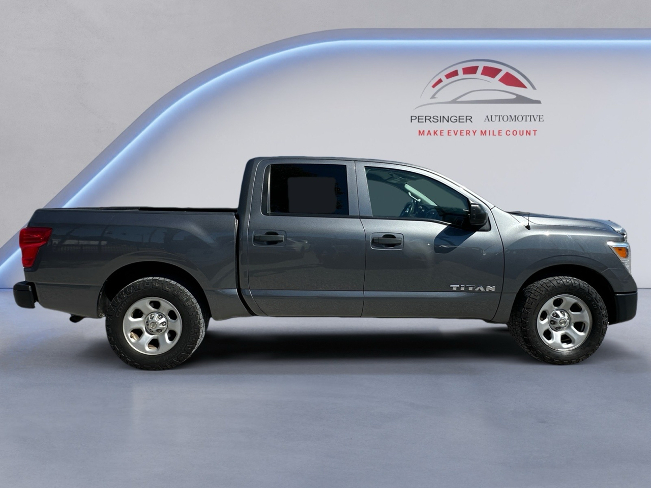 Nissan Titan 4x2 Crew Cab S 2019 Nissan Titan 4x2 Crew Cab S 2019