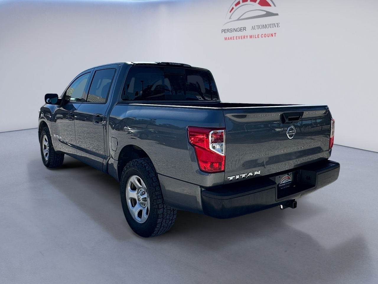 Nissan Titan 4x2 Crew Cab S 2019 Nissan Titan 4x2 Crew Cab S 2019