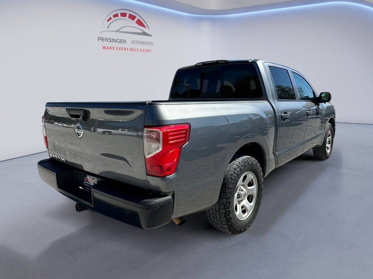 Nissan Titan 4x2 Crew Cab S 2019 Nissan Titan 4x2 Crew Cab S 2019