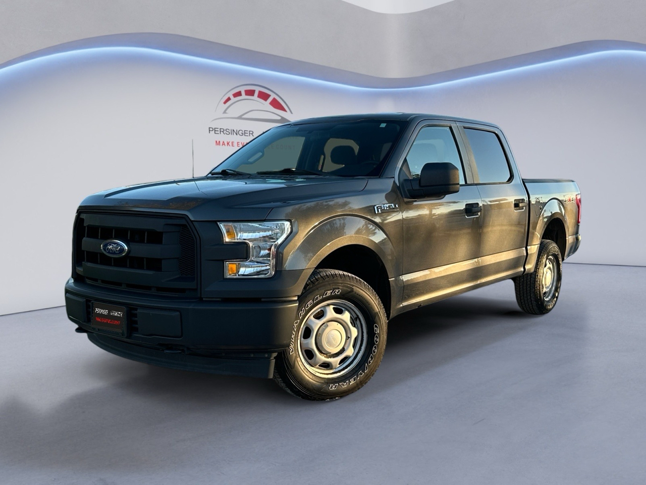 Ford F-150 XL SuperCrew 6.5-ft. Bed 4WD 2017 Ford F-150 XL SuperCrew 6.5-ft. Bed 4WD 2017
