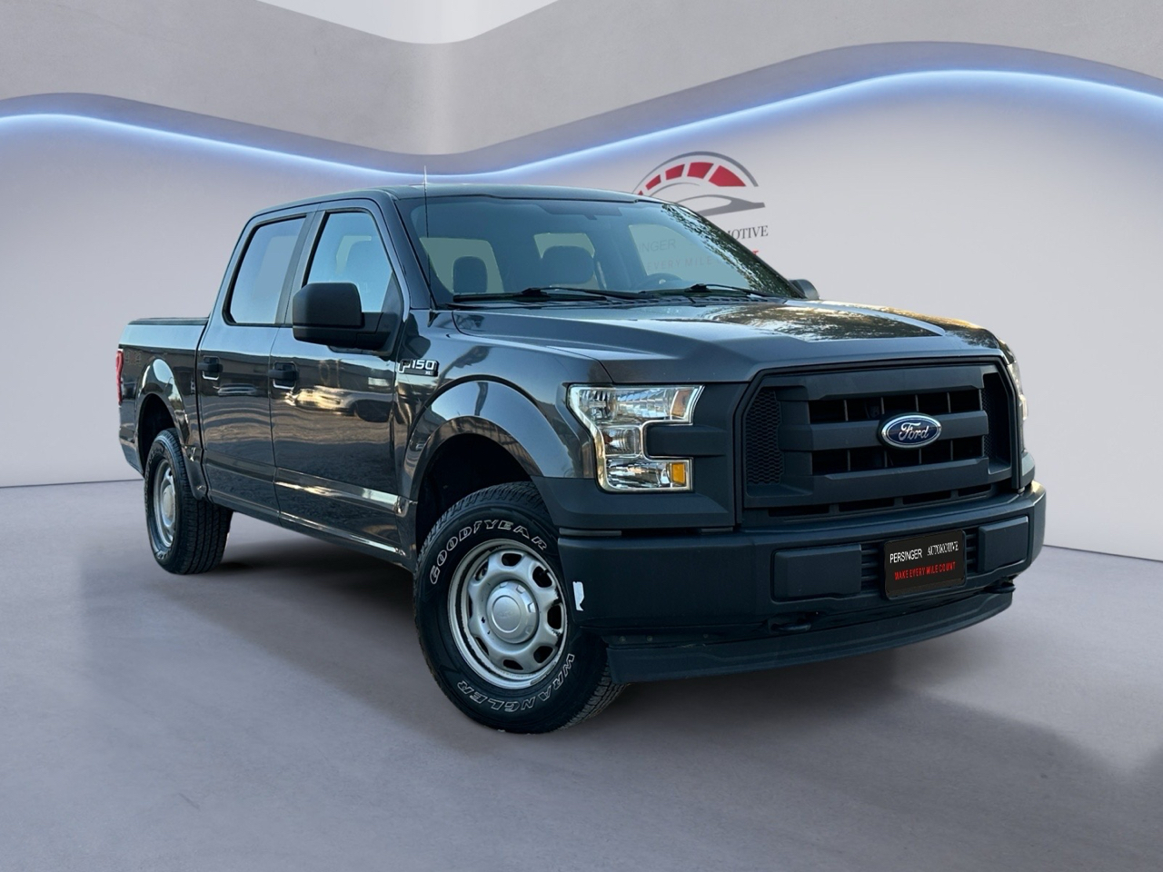 Ford F-150 XL SuperCrew 6.5-ft. Bed 4WD 2017 Ford F-150 XL SuperCrew 6.5-ft. Bed 4WD 2017