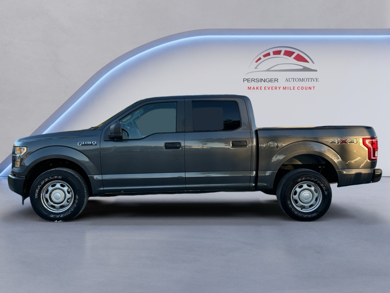 Ford F-150 XL SuperCrew 6.5-ft. Bed 4WD 2017 Ford F-150 XL SuperCrew 6.5-ft. Bed 4WD 2017